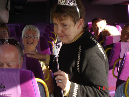01791 QUEEN JANICE AFTER HER CORONATION