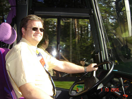 01792 TORD BERGMAN IN HIS OFFICE